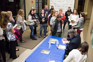Book signing on Hilbert's Campus