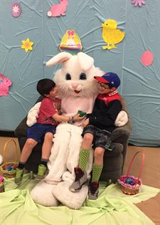 Kids with Easter Bunny