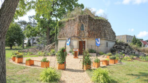 Hilbert's grotto.
