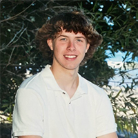Portrait of Damien Meyer